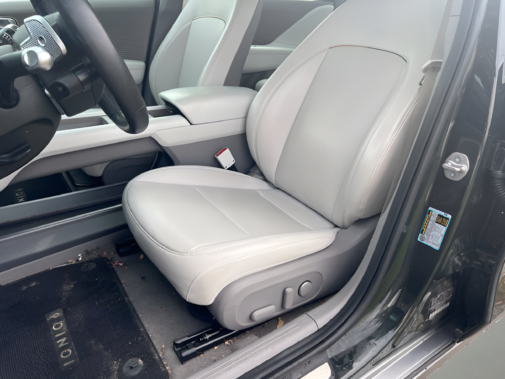Certified 2023 Hyundai Ioniq 6 SEL AWD/4WD image 15