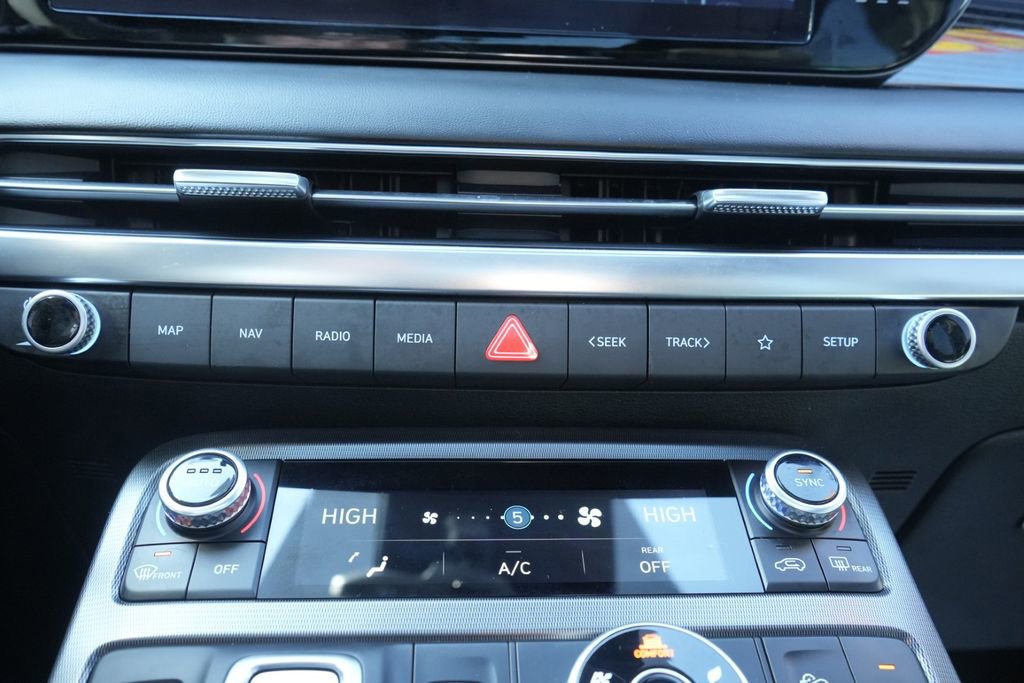 Used 2025 Hyundai Palisade Calligraphy image 43