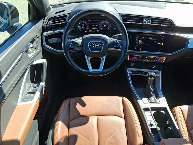 Used 2020 Audi Q3 2.0T Premium w/ Convenience Package image 12