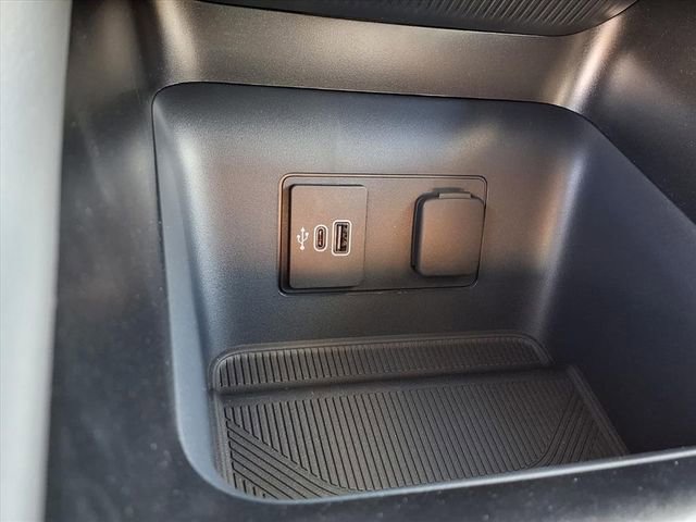 New 2026 Ford Explorer Active image 14