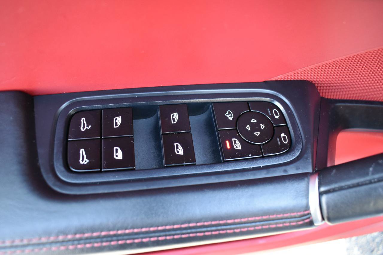 Used 2019 Porsche Cayenne AWD/4WD image 41
