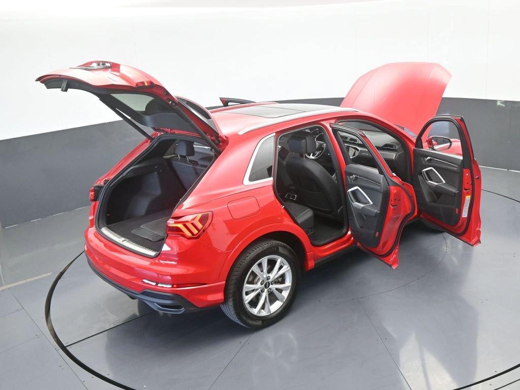 Used 2025 Audi Q3 2.0T Premium AWD/4WD image 63
