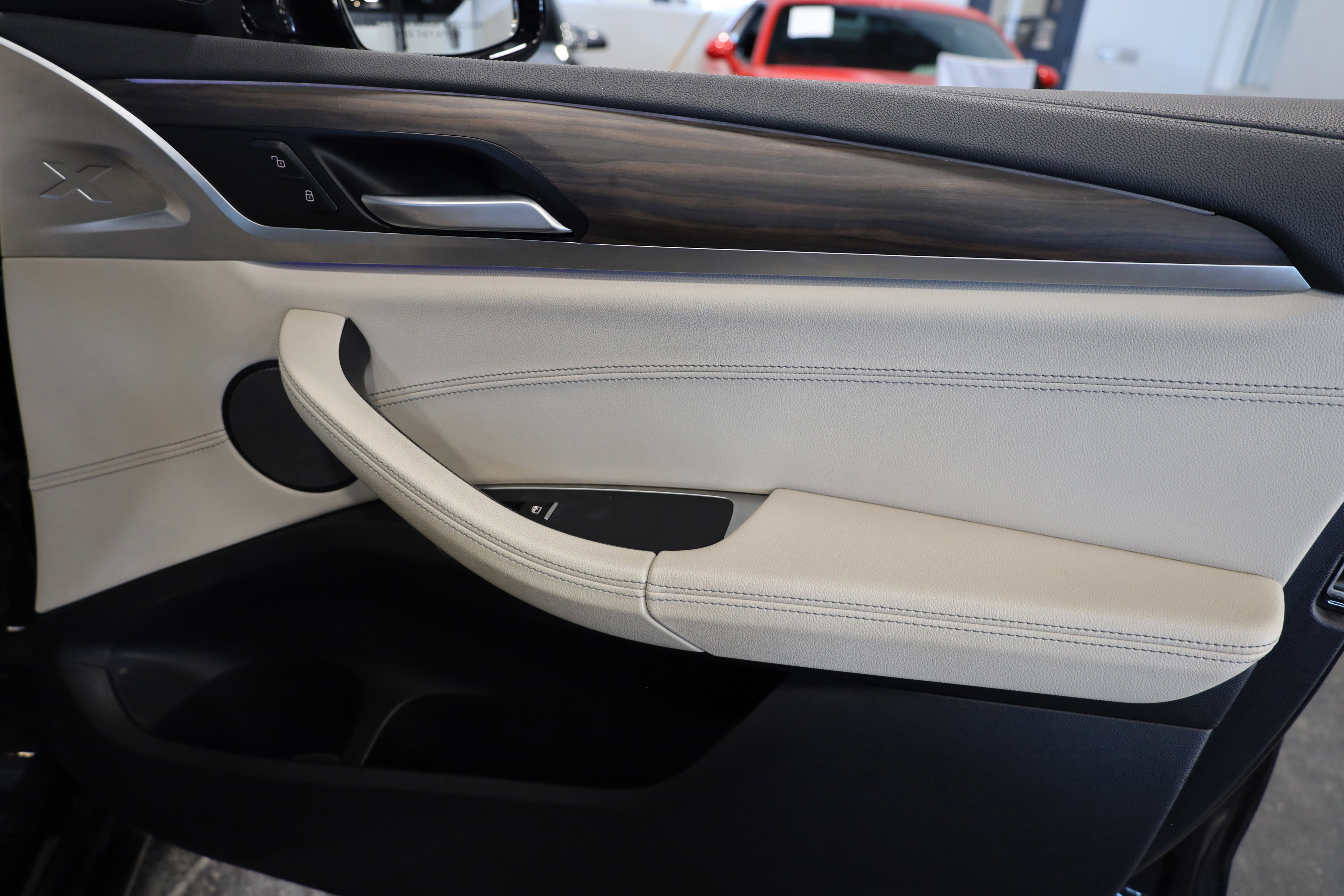 Used 2021 BMW X4 M Base w/ Executive Package image 38