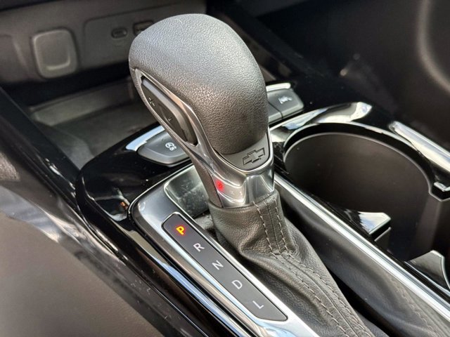 Used 2025 Chevrolet Trax ACTIV w/ Sunroof Package image 23