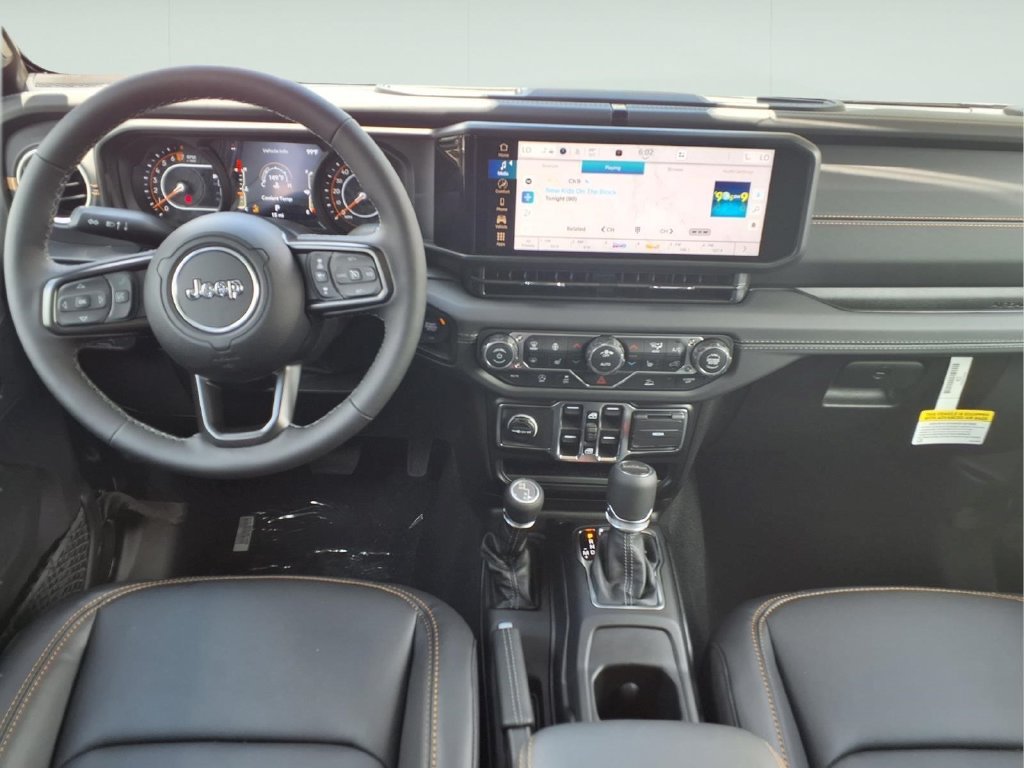 New 2026 Jeep Gladiator Sport AWD/4WD image 8
