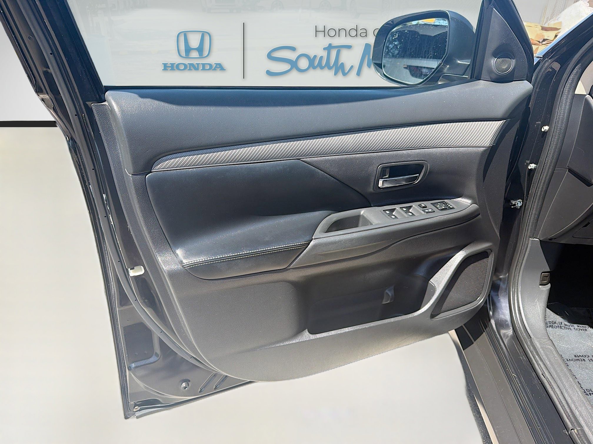 Used 2020 Mitsubishi Outlander SEL AWD/4WD image 19