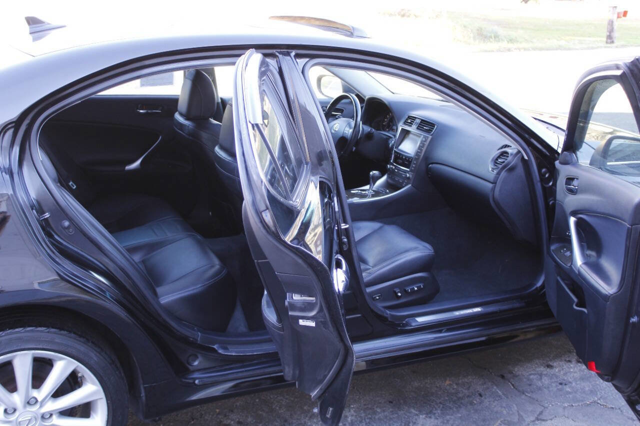 Used 2009 Lexus IS 250 AWD image 36