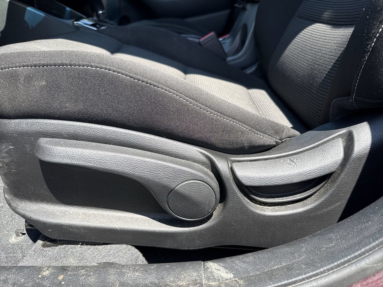 Used 2017 Kia Forte LX FWD image 13