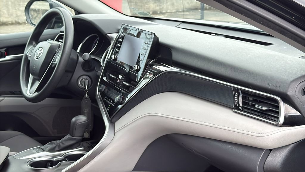 Certified 2024 Toyota Camry LE FWD image 30