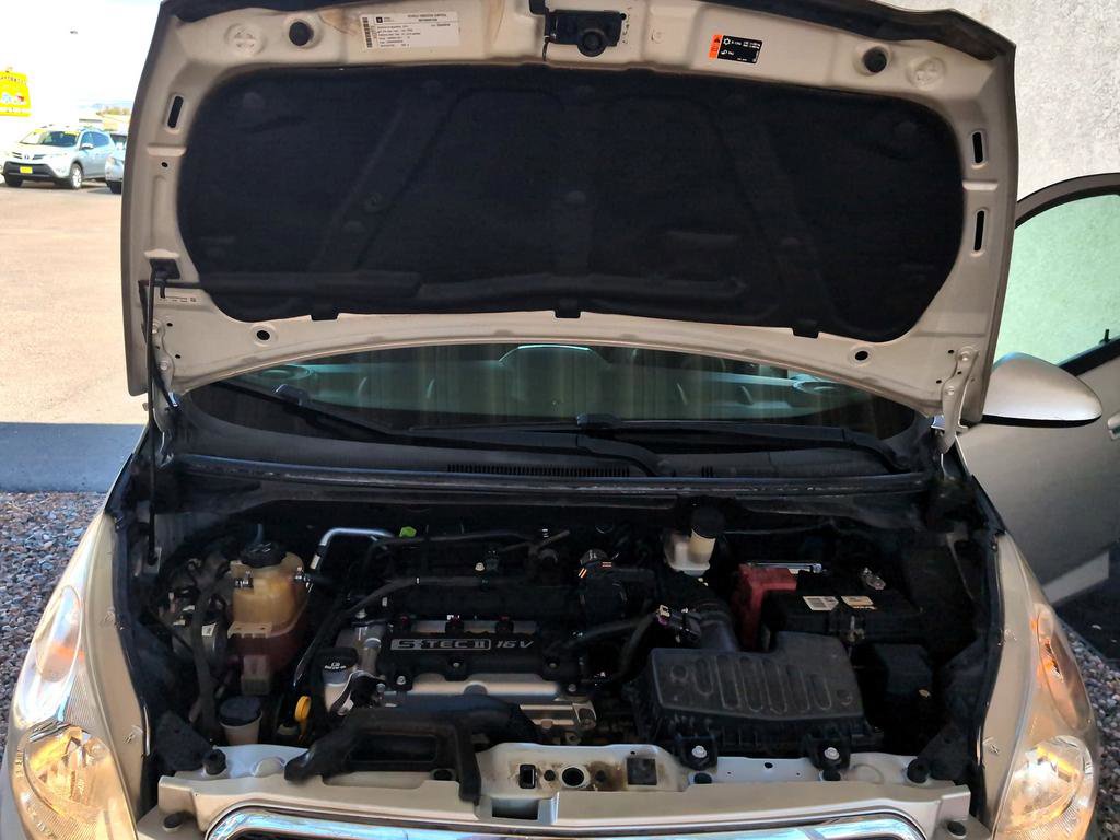 Used 2014 Chevrolet Spark LT FWD image 11