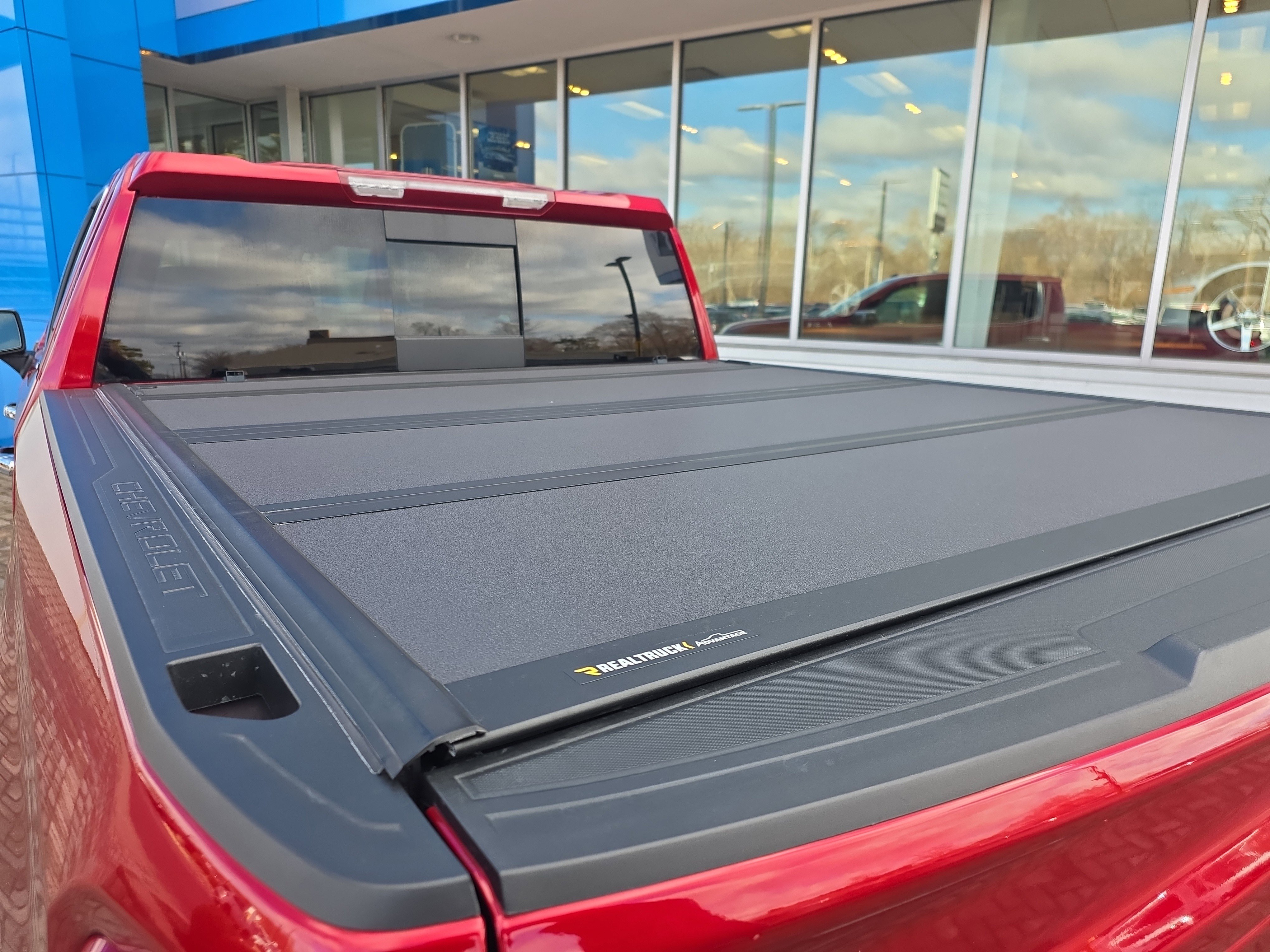 Used 2025 Chevrolet Silverado 1500 LTZ image 40