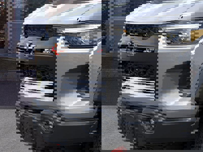 New 2025 Chevrolet Colorado ZR2 w/ ZR2 Bison Edition image 13