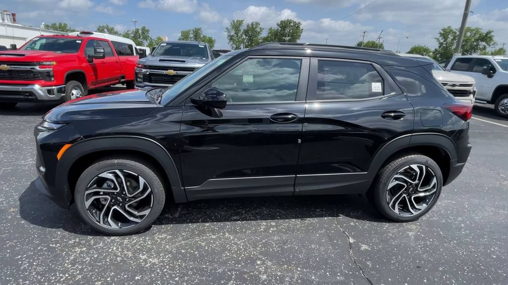 New 2026 Chevrolet TrailBlazer RS w/ Convenience Package AWD/4WD image 7