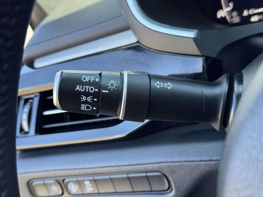 Certified 2023 Acura MDX SH-AWD image 23