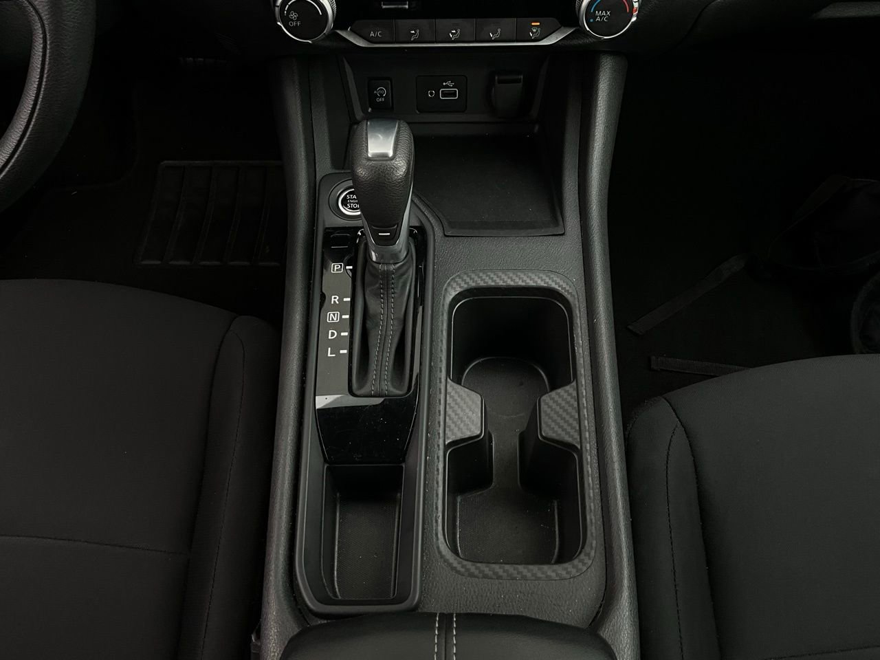 Used 2025 Nissan Sentra S image 13