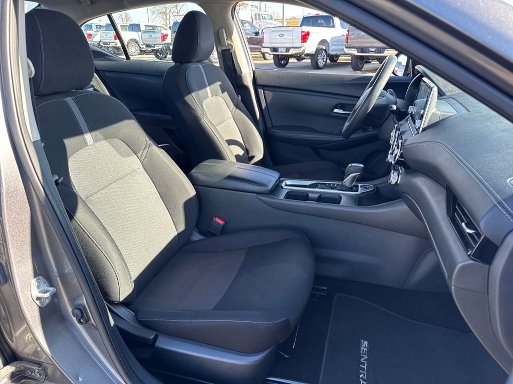 Used 2024 Nissan Sentra SV image 12