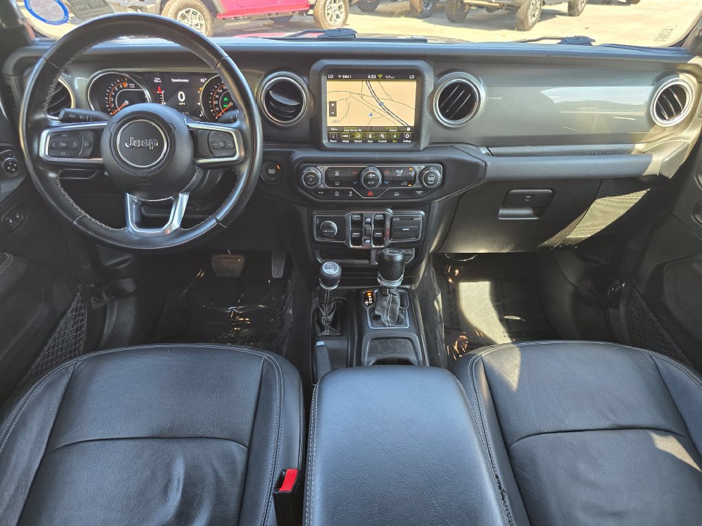 Used 2022 Jeep Wrangler Unlimited Sahara AWD/4WD image 5