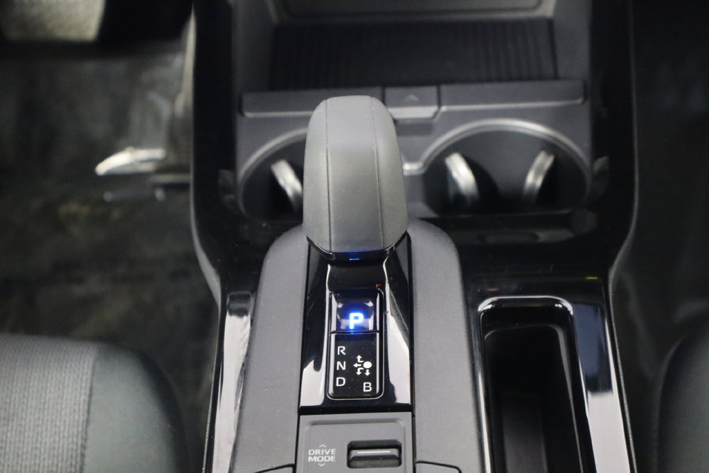 Used 2026 Toyota Prius LE FWD image 25