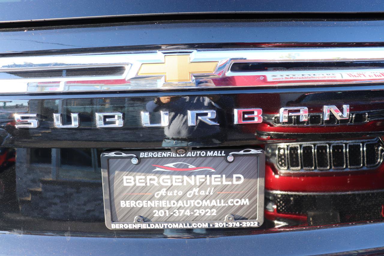 Used 2023 Chevrolet Suburban LT AWD/4WD image 62