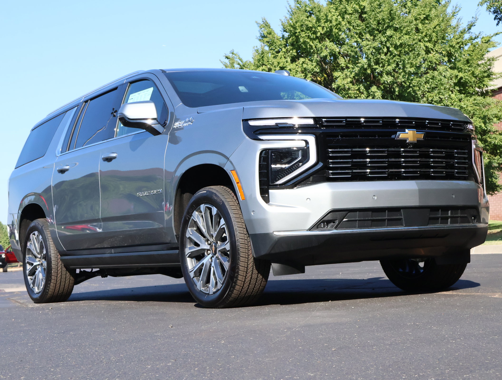 New 2025 Chevrolet Suburban High Country