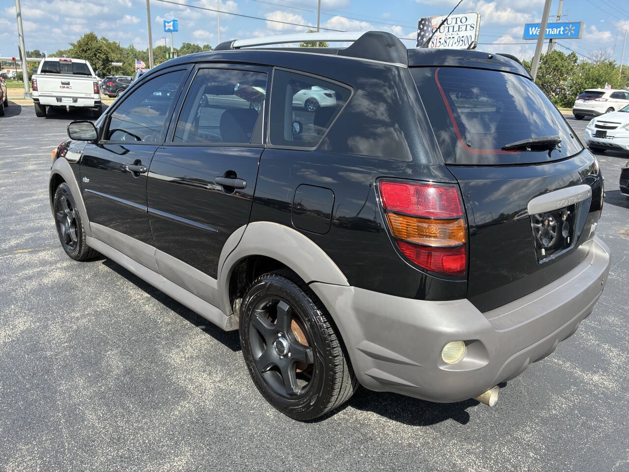 Used 2007 Pontiac Vibe w/ Sun And Sound Package FWD image 5