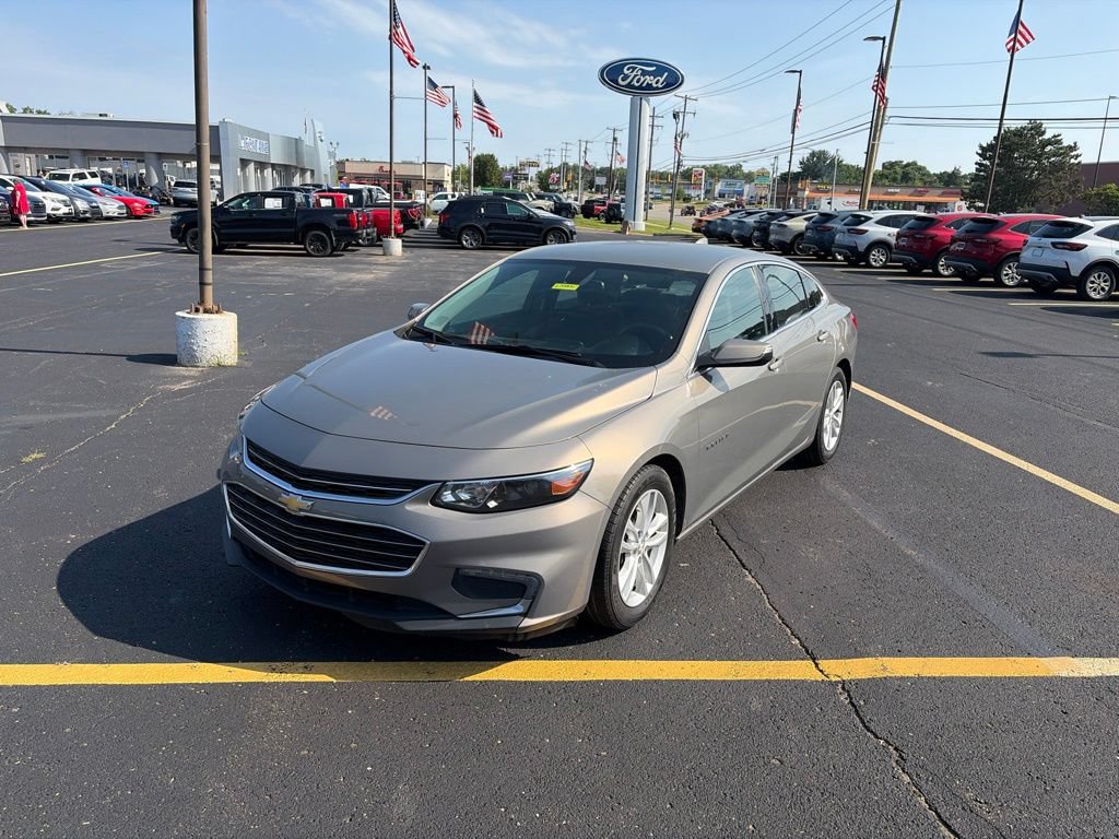 Used 2017 Chevrolet Malibu LT