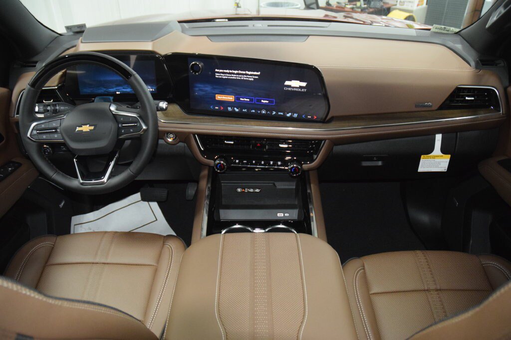 New 2026 Chevrolet Suburban High Country AWD/4WD image 32