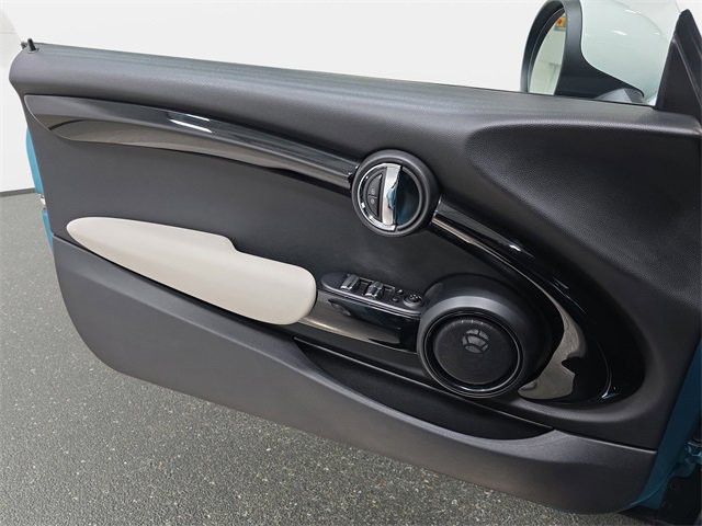 Used 2019 MINI Cooper S image 27