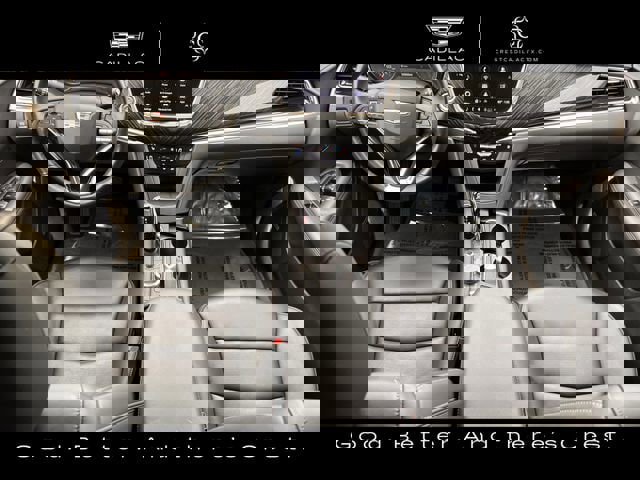 Used 2022 Cadillac XT6 Premium Luxury w/ Technology Package image 11