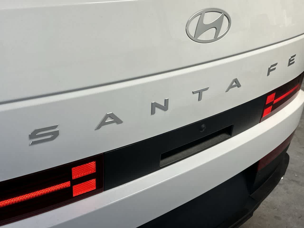 New 2027 Hyundai Santa Fe SEL FWD image 10