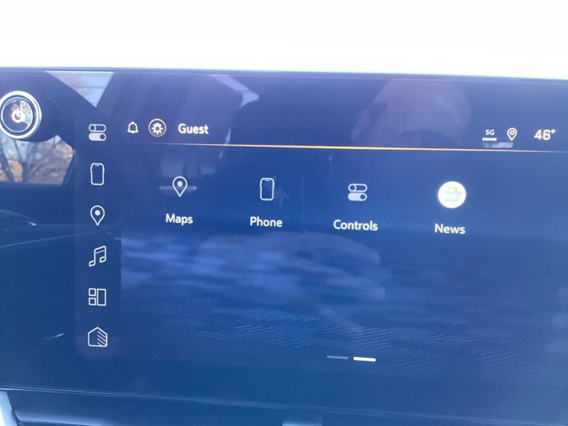 New 2026 Chevrolet Equinox LT w/ Safety and Technology Package image 37