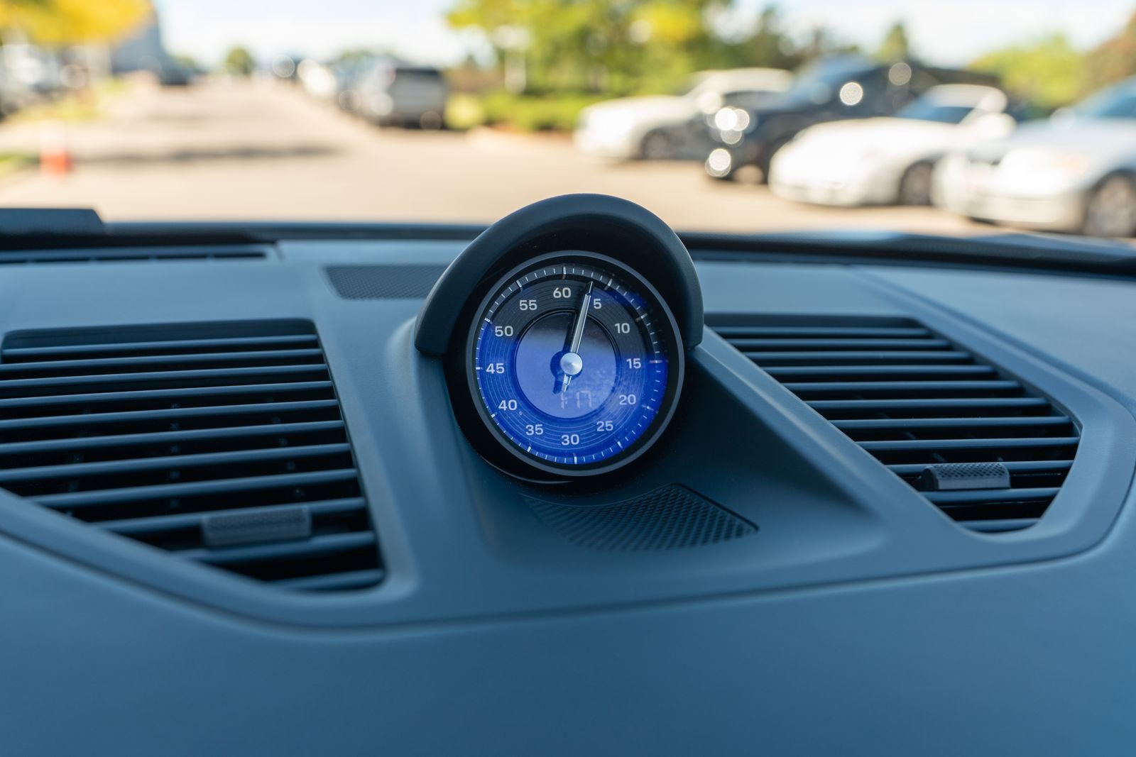 Used 2025 Porsche 911 Carrera image 30