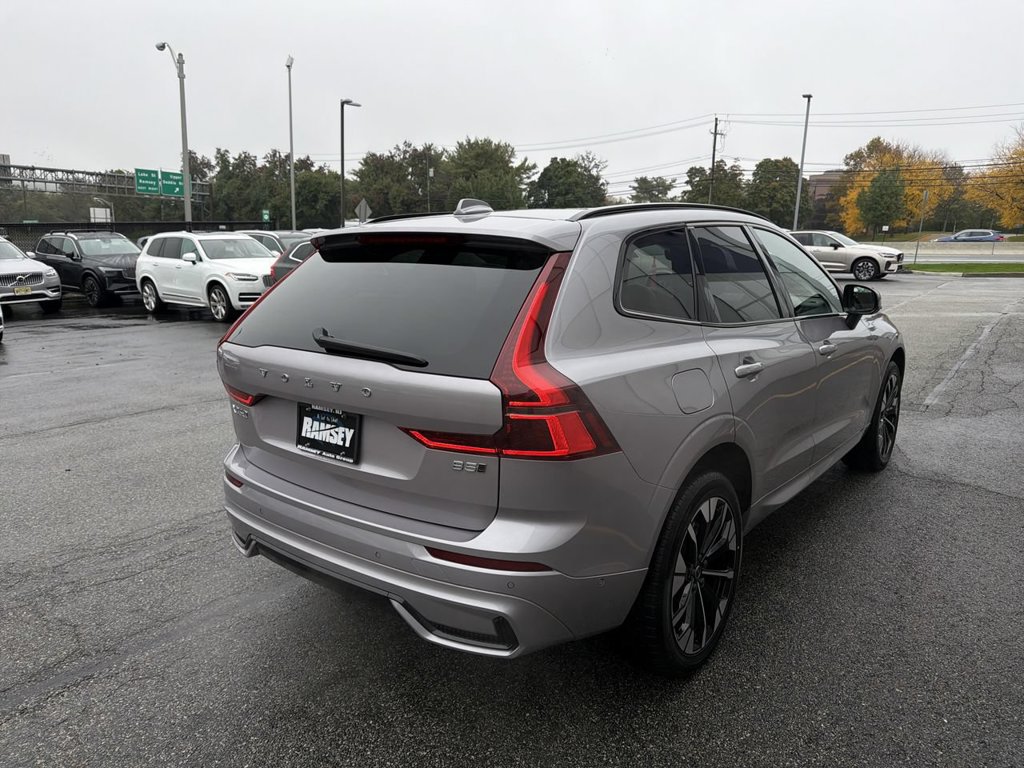 New 2026 Volvo XC60 B5 Plus w/ Climate Package AWD/4WD image 8