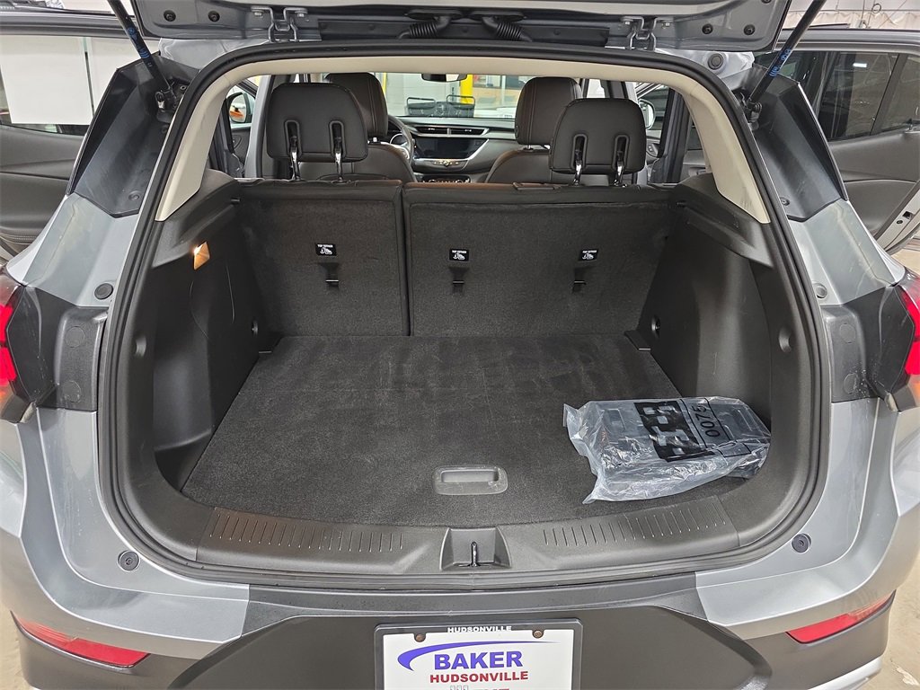 Certified 2023 Buick Encore GX Select w/ Safety Package II image 12