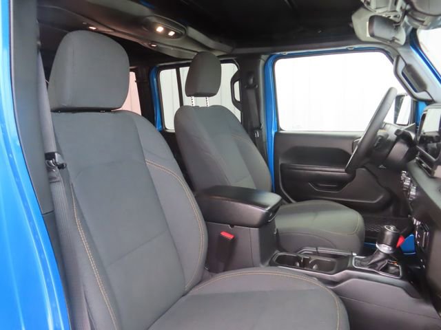 Used 2024 Jeep Wrangler Sport S image 25