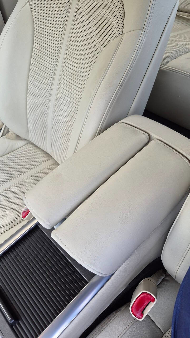 Used 2012 Lincoln MKS FWD image 56