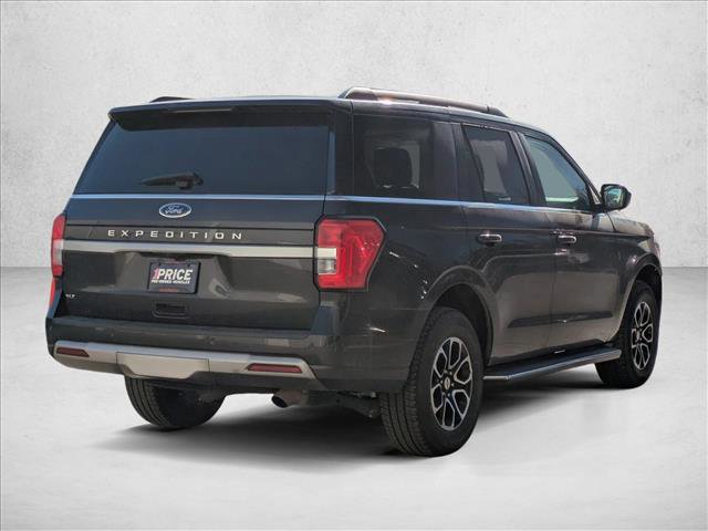 Used 2023 Ford Expedition XLT image 5