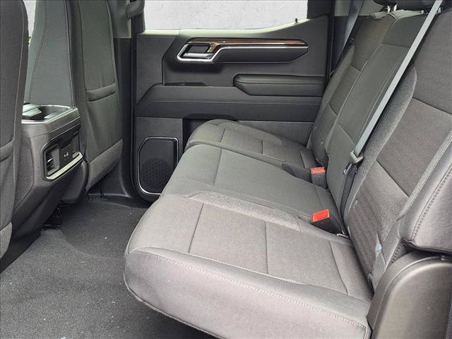 New 2026 Chevrolet Silverado 1500 RST w/ Dark Appearance Package AWD/4WD image 16