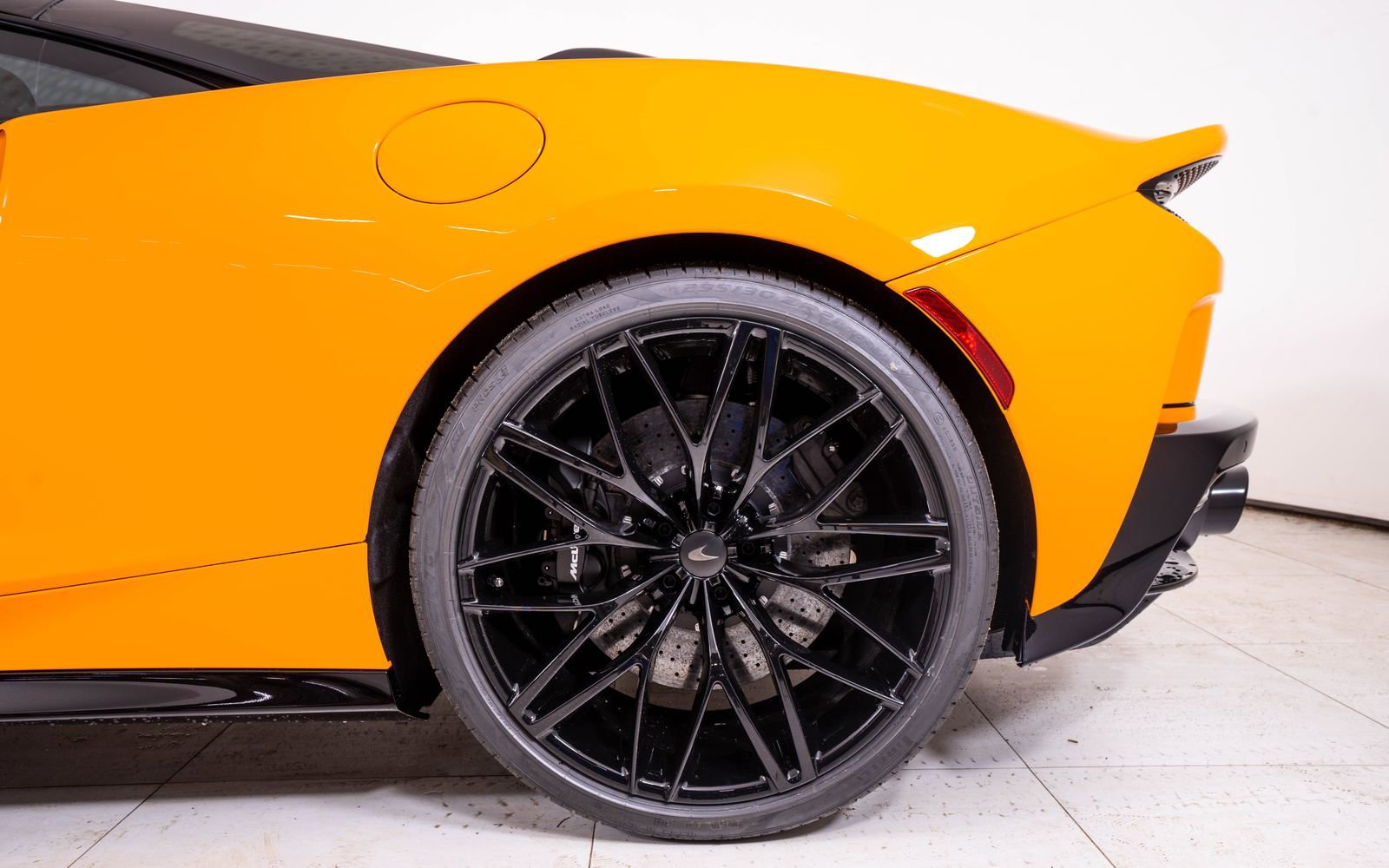 New 2026 McLaren GTS RWD image 14