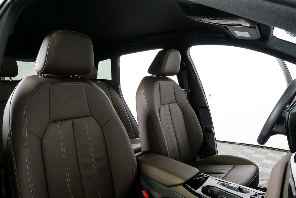 Certified 2025 Audi Q6 e-tron Premium image 21