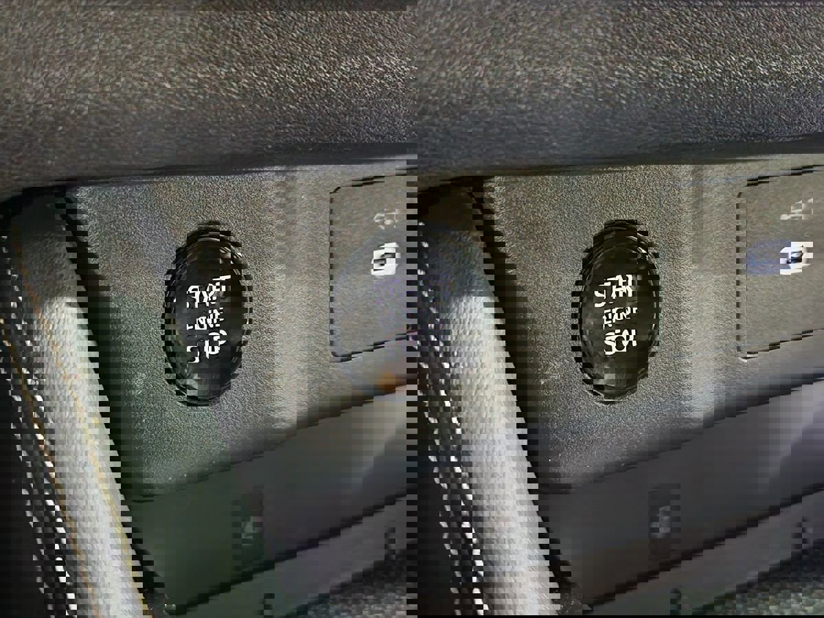 Used 2024 Nissan Rogue Platinum w/ Platinum Premium Package image 40