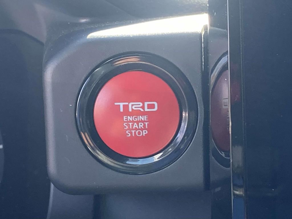 Used 2024 Toyota Tacoma TRD Sport image 29