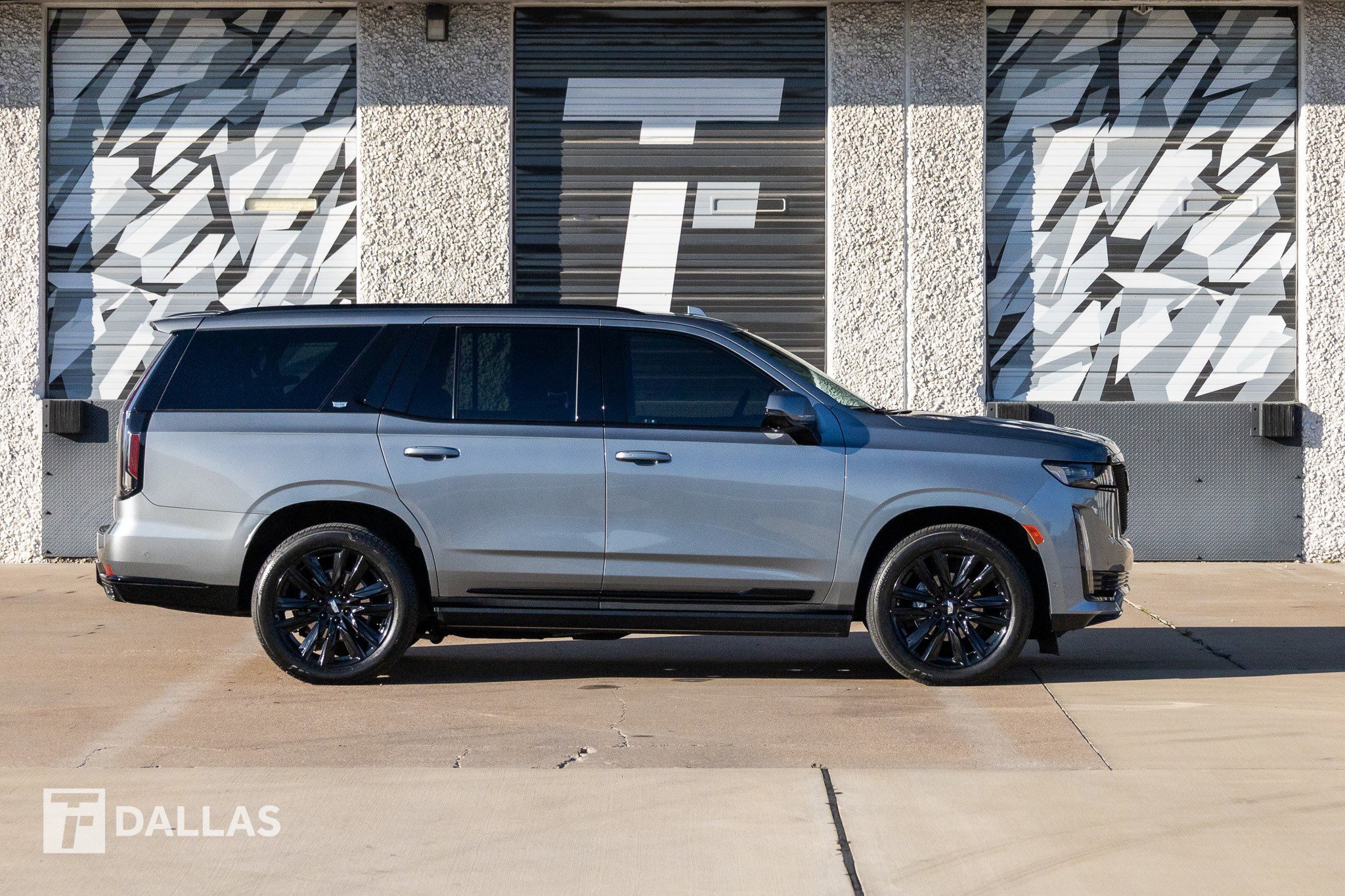 Used 2023 Cadillac Escalade Sport Platinum image 17