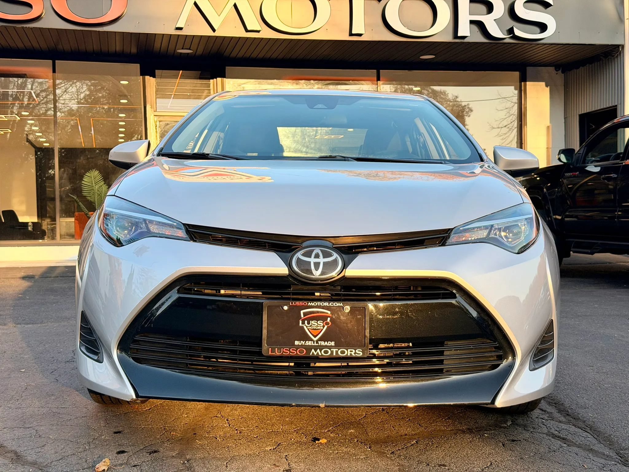 Used 2019 Toyota Corolla LE w/ Body Protection Package FWD image 11