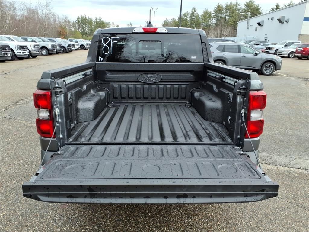 New 2026 Ford Maverick Lariat w/ Black Appearance Package image 8