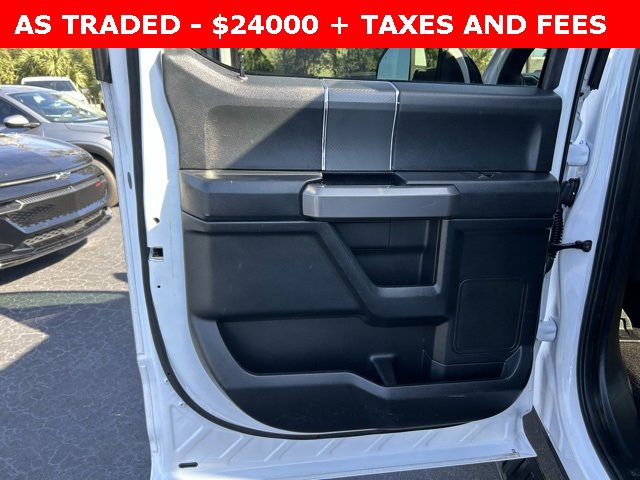 Used 2018 Ford F150 XLT w/ Equipment Group 302A Luxury image 13