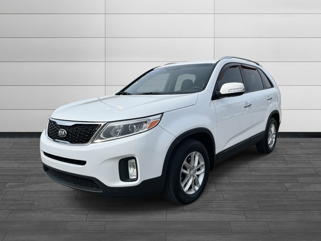 Used 2015 Kia Sorento LX image 7