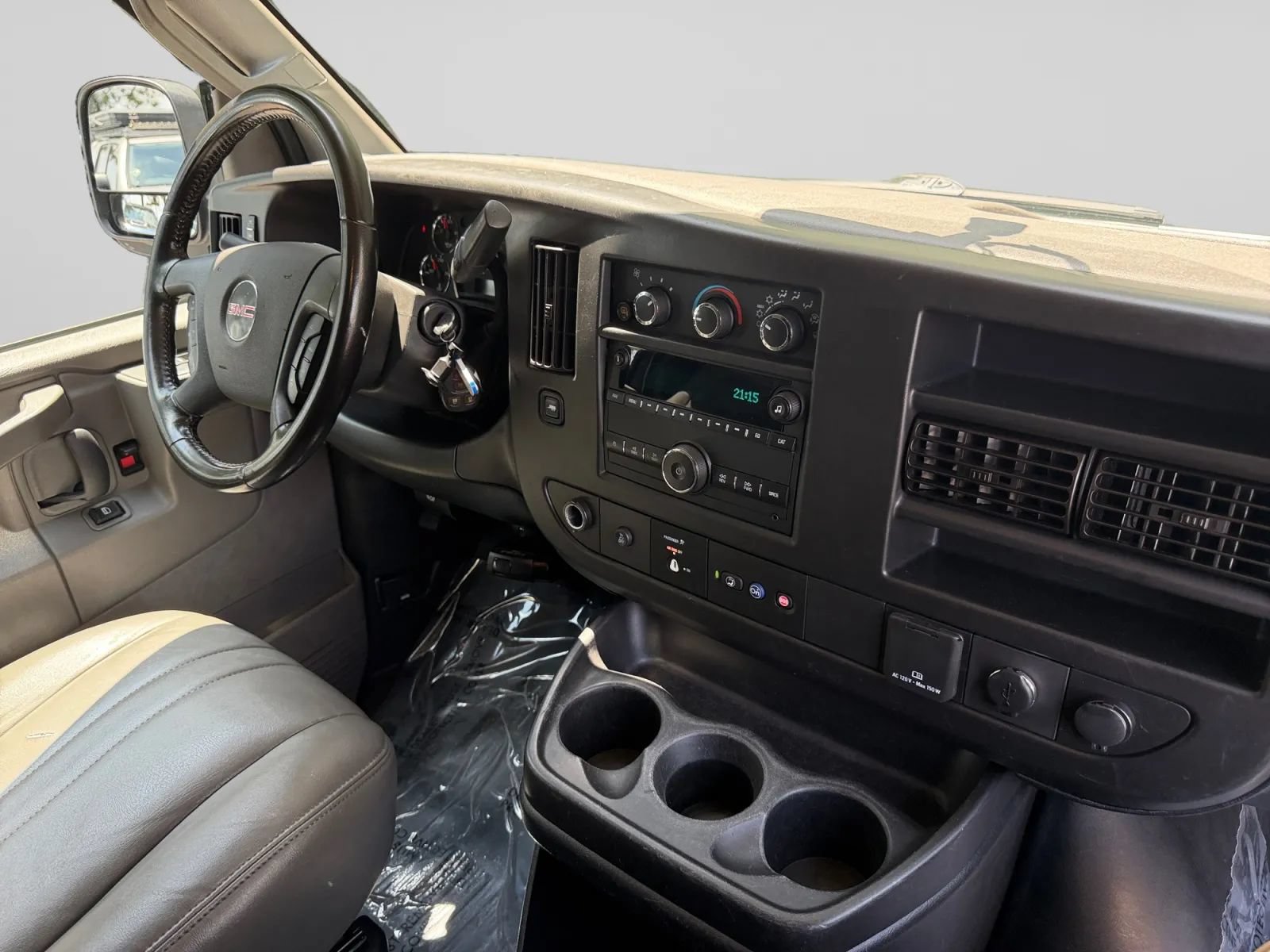 Used 2023 GMC Savana 2500 Extended w/ Driver Convenience Package RWD image 15