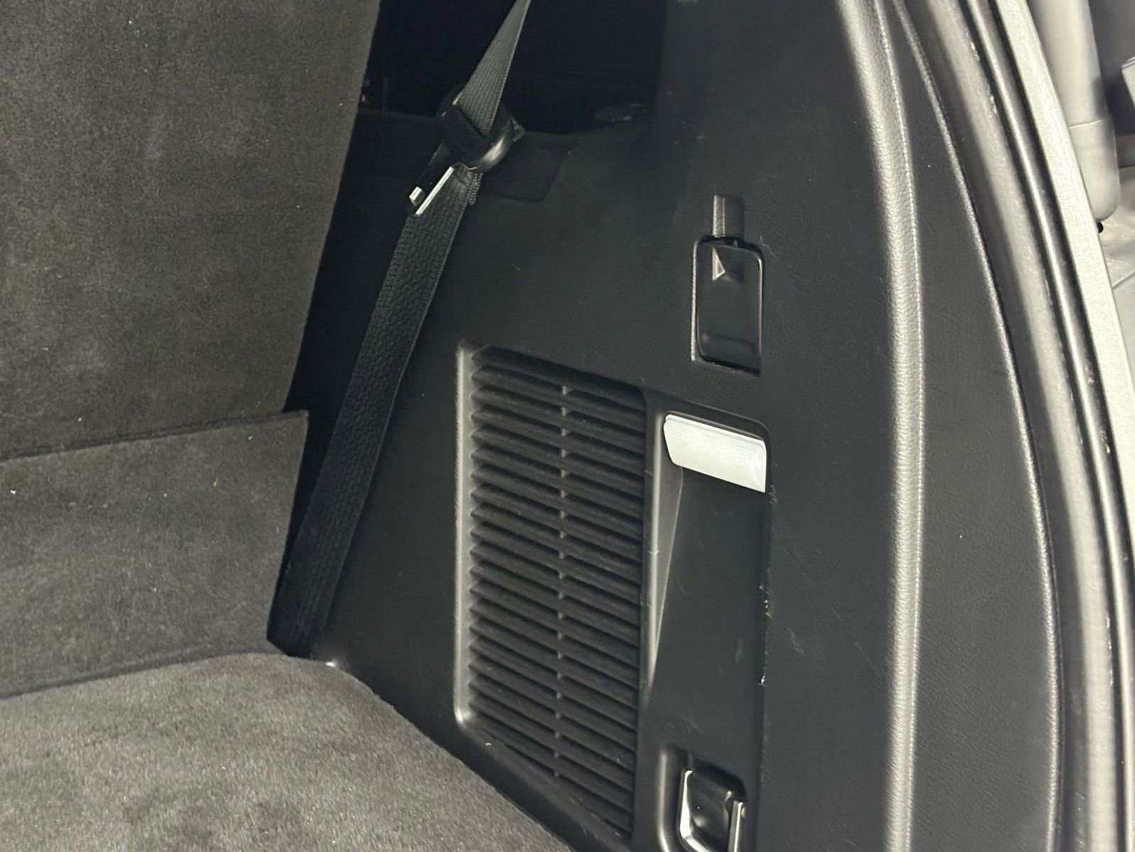 Used 2019 Lincoln Navigator Reserve image 43