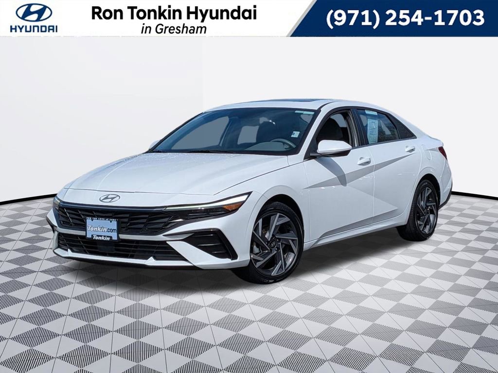 Used 2025 Hyundai Elantra SEL